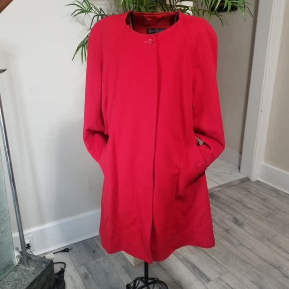 Vintage Burberry Red Wool/Alpaca Pea Coat. Size: Large. - Picture 5 of 10
